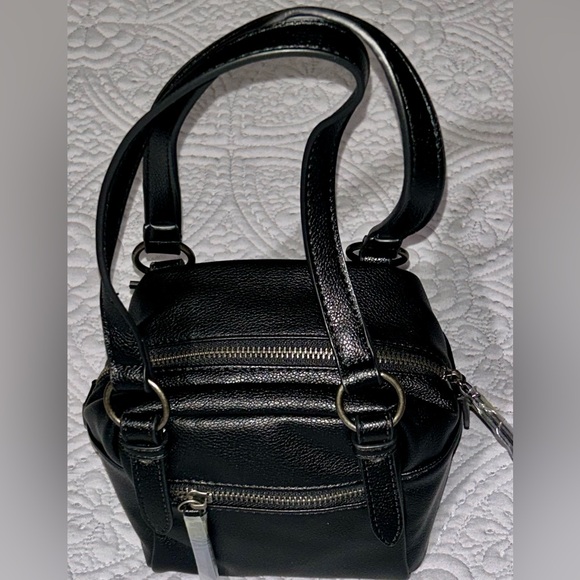 Ed Hardy Black and Red Heart Mini Bag - Picture 3 of 13